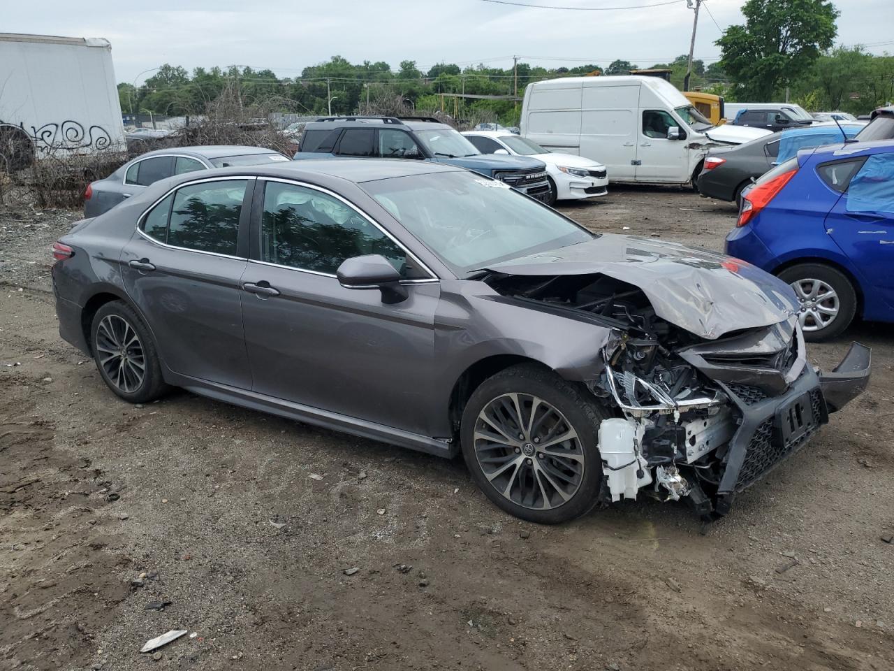 2018 TOYOTA CAMRY L - Фото 4