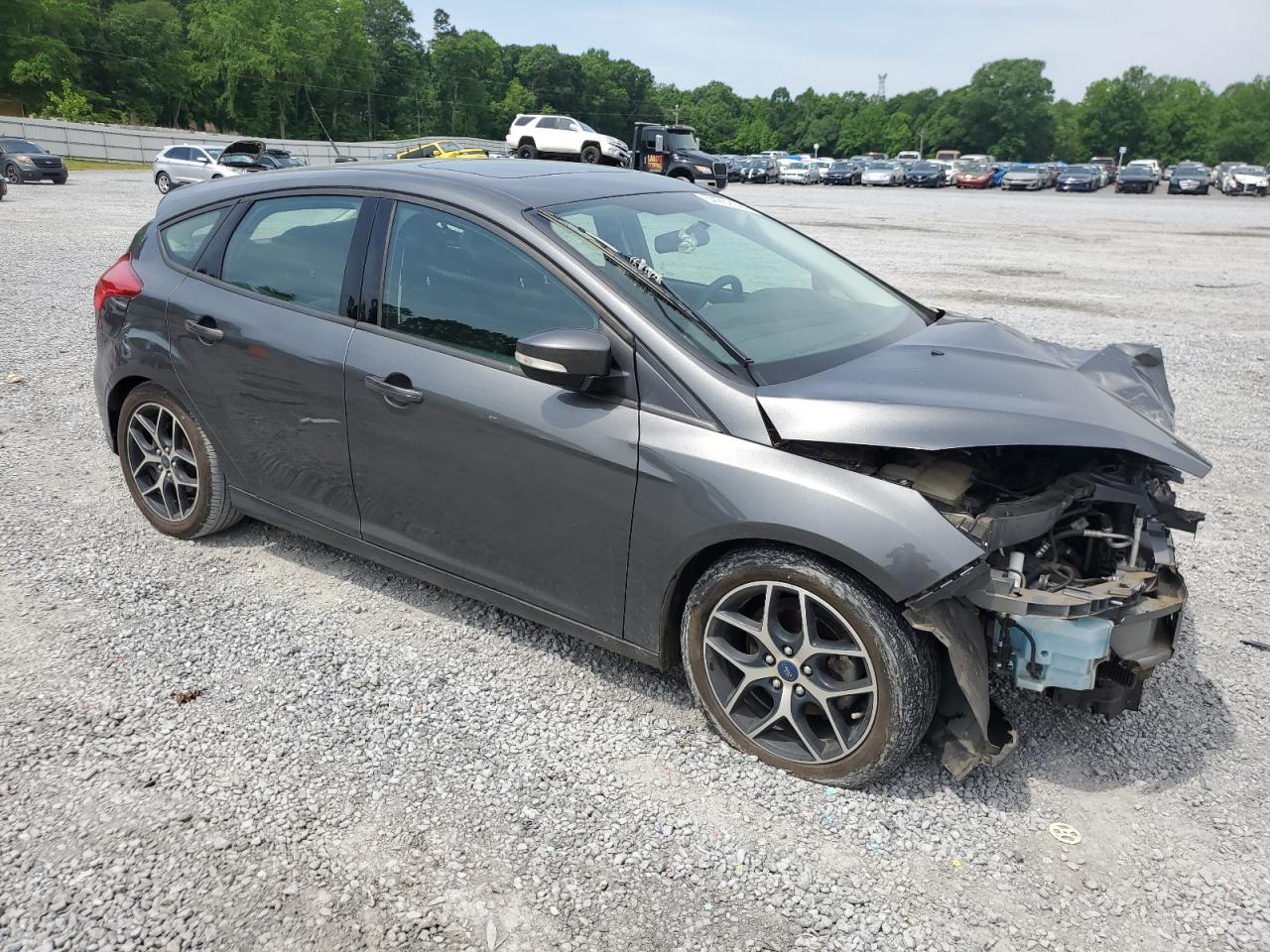 2017 FORD FOCUS SEL - Image 4