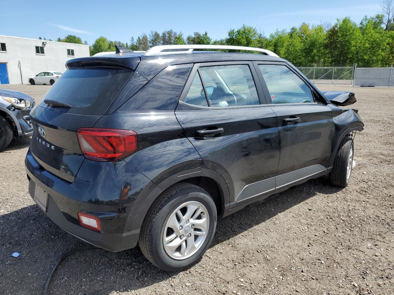 2022 HYUNDAI VENUE SEL - Фото 3