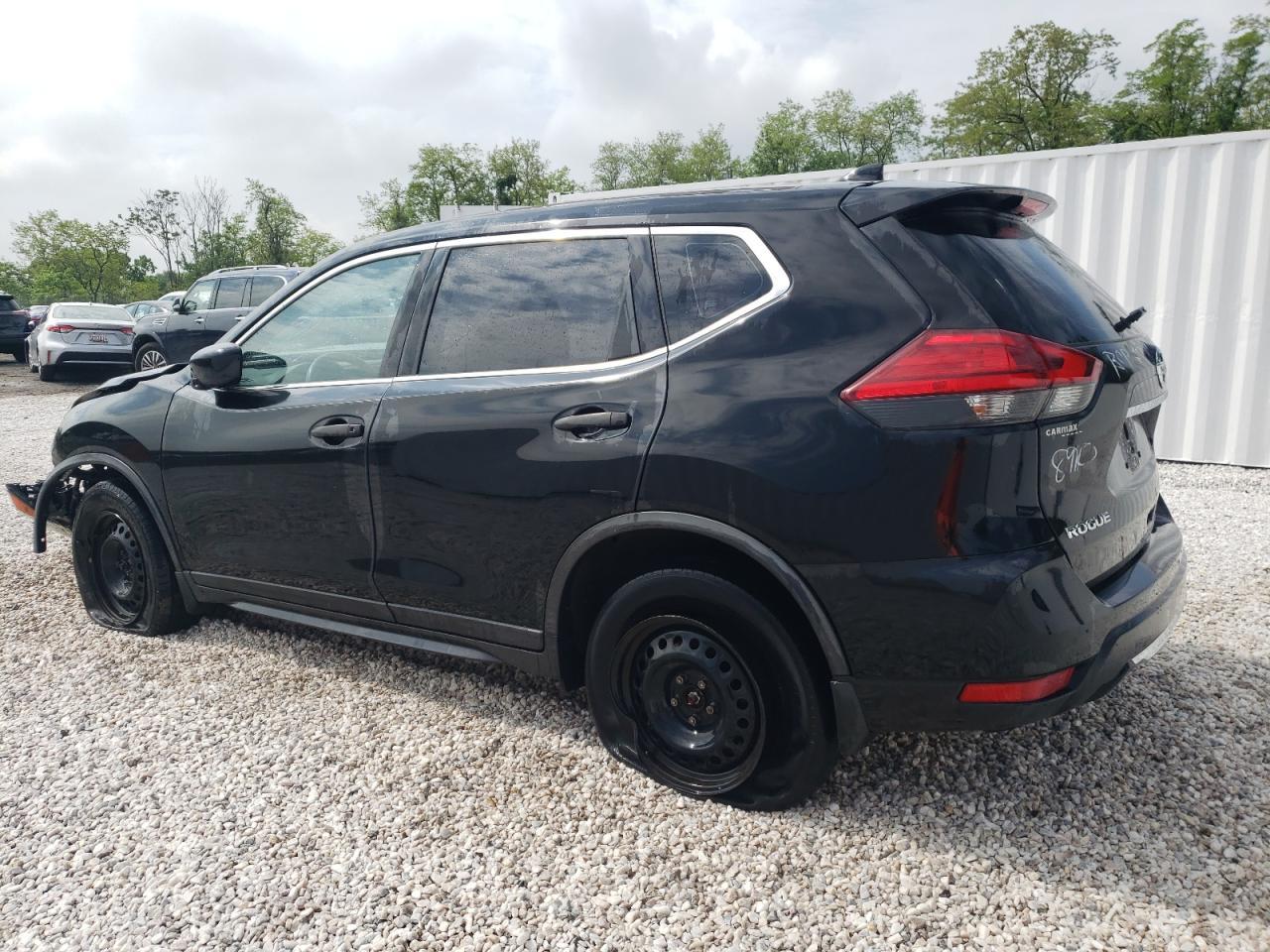 2017 NISSAN ROGUE S - Image 2