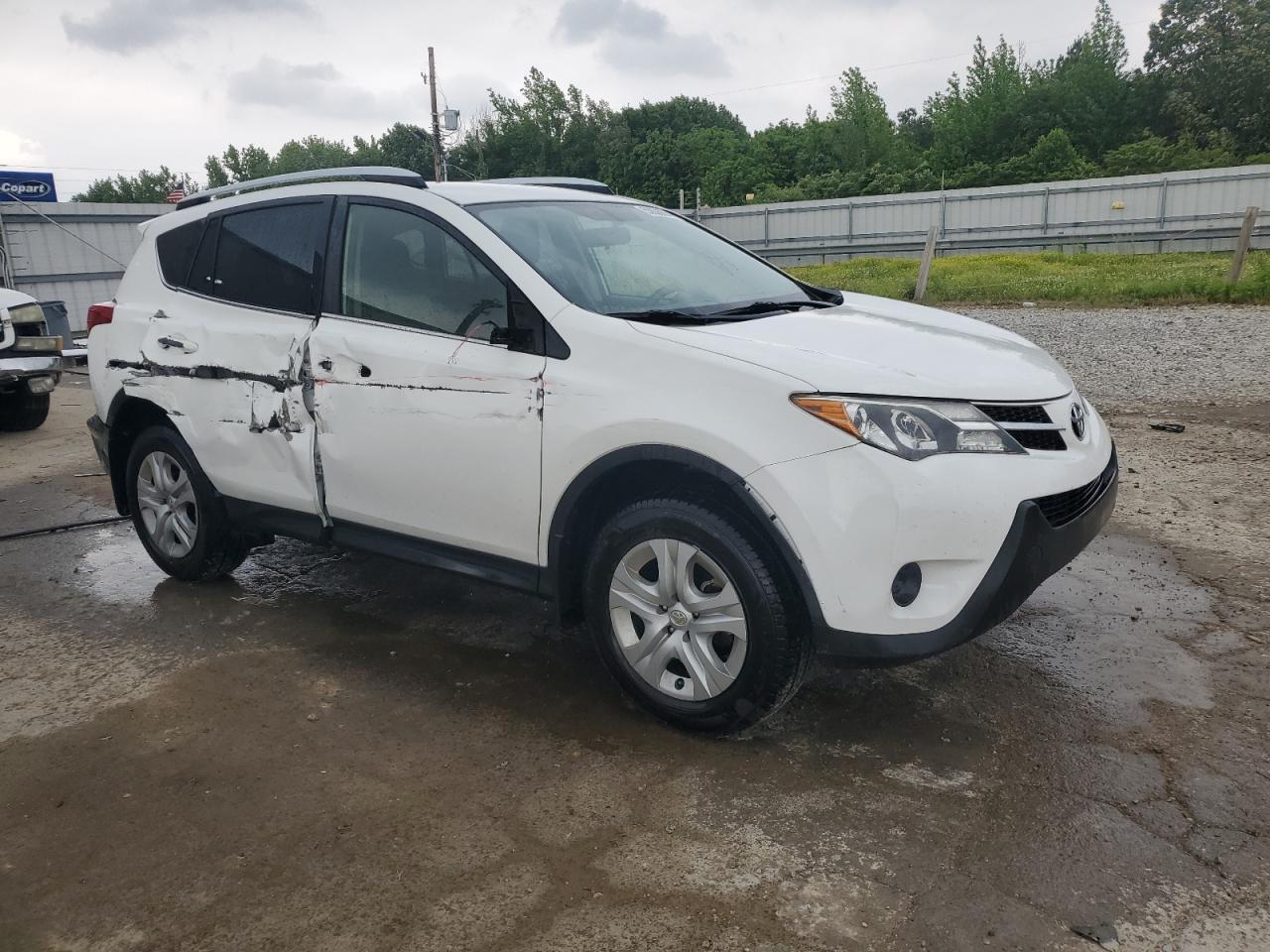 2015 TOYOTA RAV4 LE - Image 4