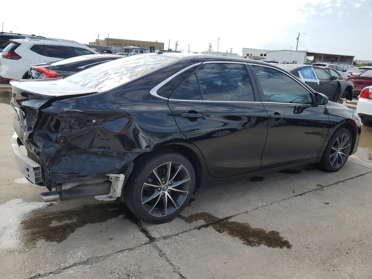 2016 TOYOTA CAMRY LE - Image 3