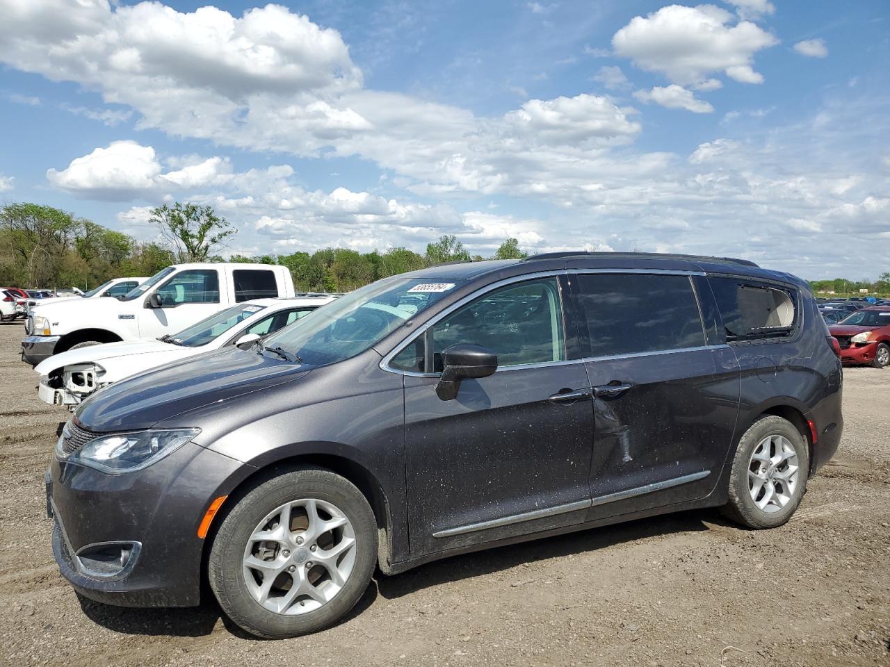 2017 CHRYSLER PACIFICA T car image