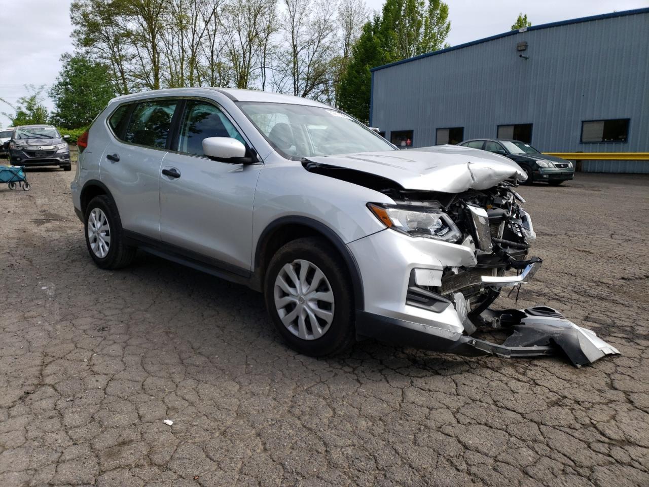 2017 NISSAN ROGUE S - Image 4