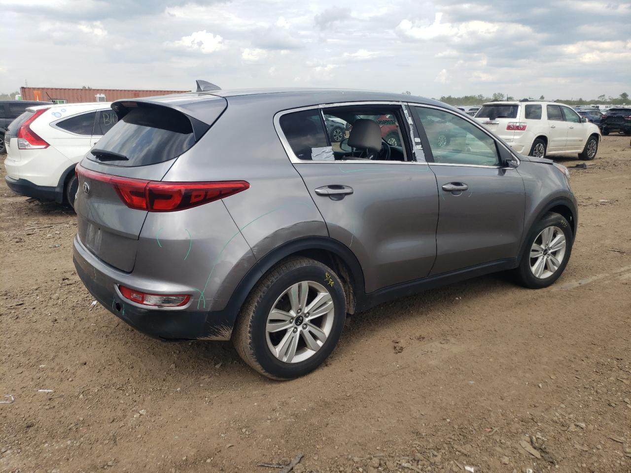 2017 KIA SPORTAGE L - Image 3