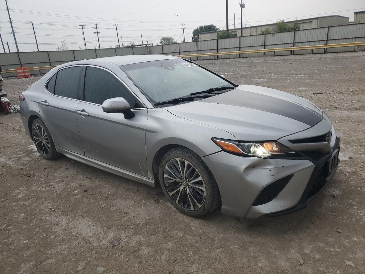 2019 TOYOTA CAMRY L - Фото 4