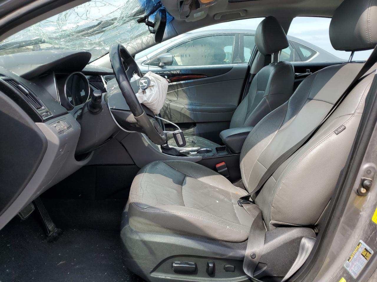 2011 HYUNDAI SONATA SE - Image 7