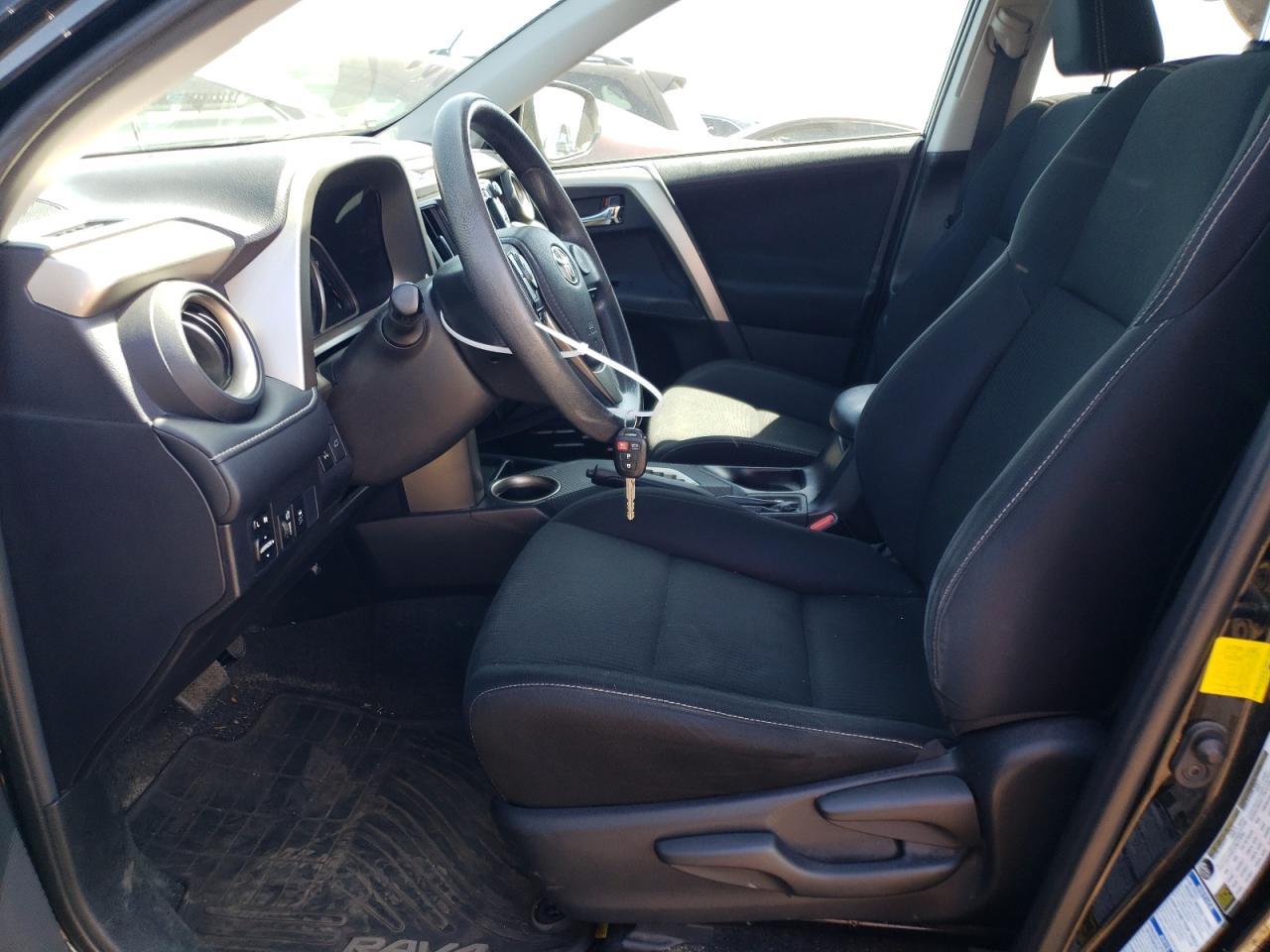 2015 TOYOTA RAV4 XLE - Image 7