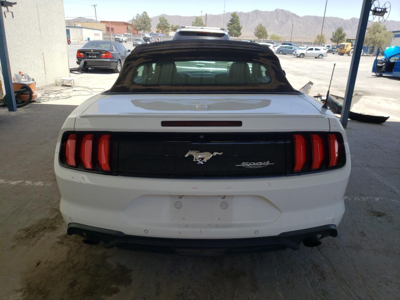2018 FORD MUSTANG - Фото 6
