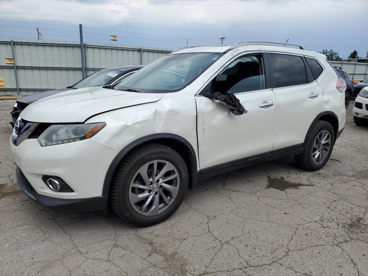 2015 NISSAN ROGUE S car image