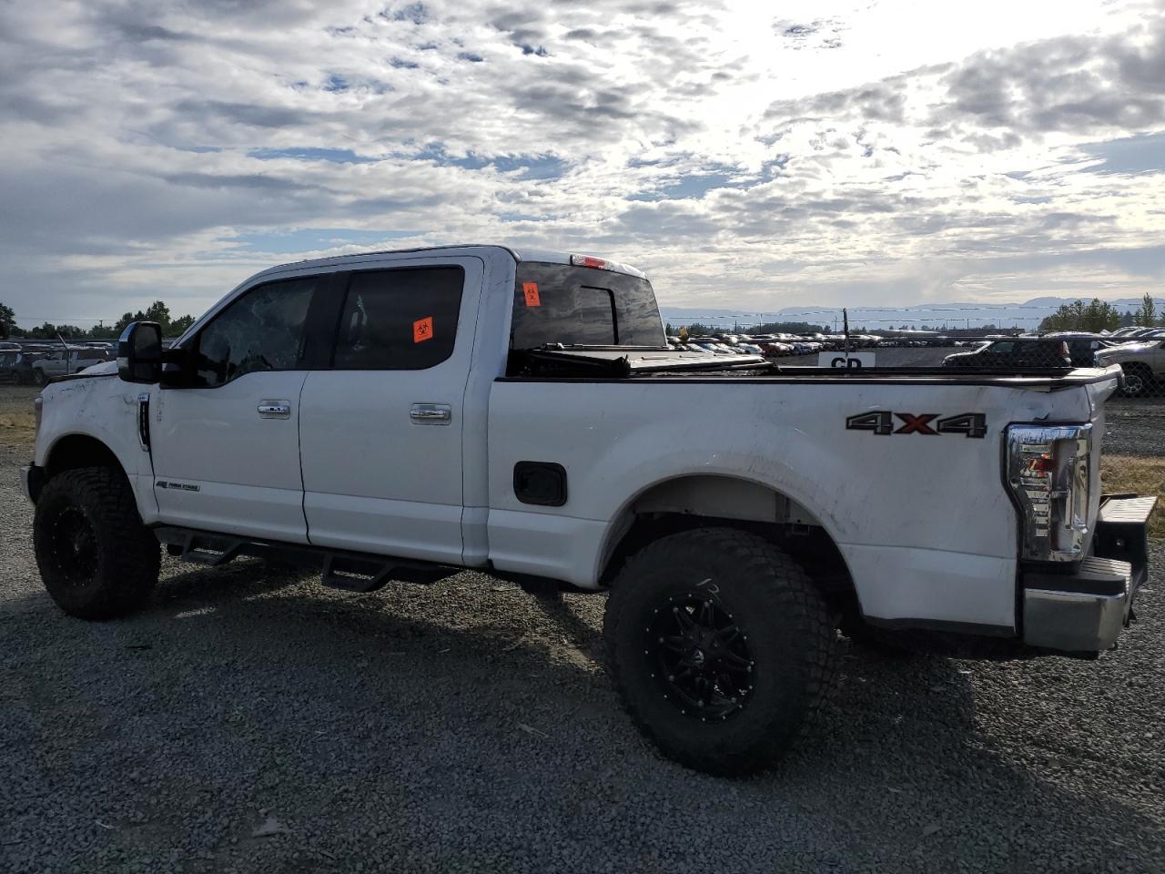 2017 FORD F250 SUPER - Image 2
