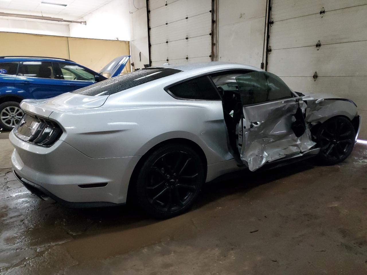 2018 FORD MUSTANG - Image 3