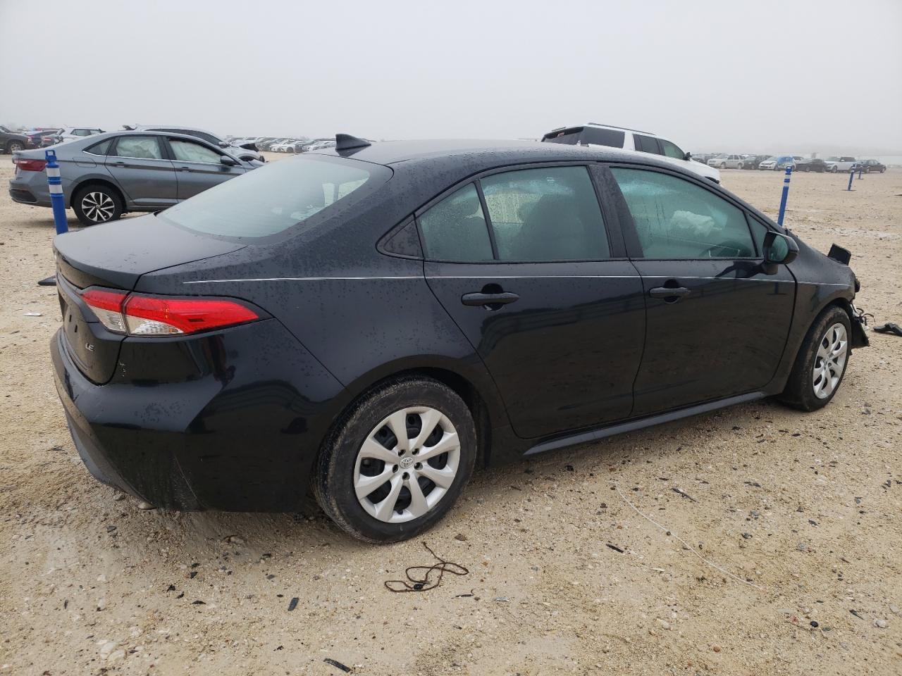 2021 TOYOTA COROLLA LE - Image 3