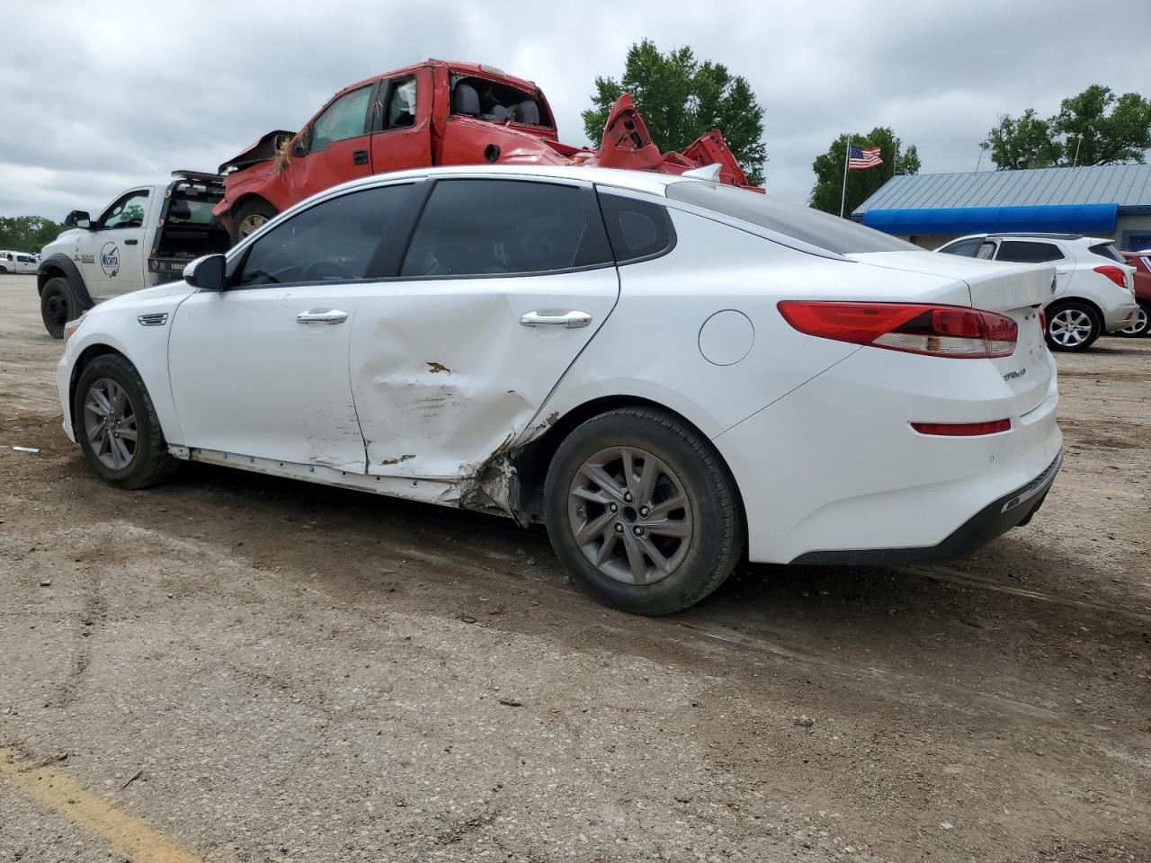 2019 KIA OPTIMA LX - Фото 2