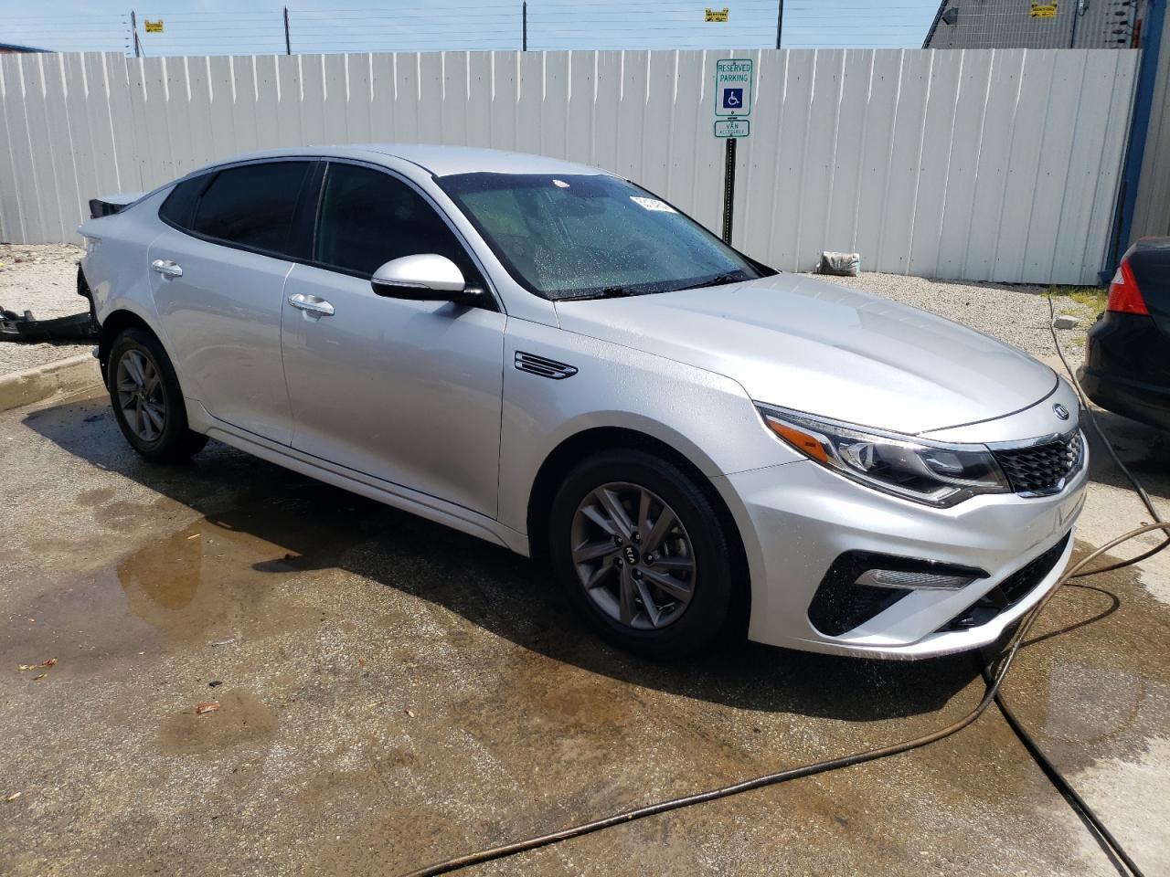2020 KIA OPTIMA LX - Фото 4