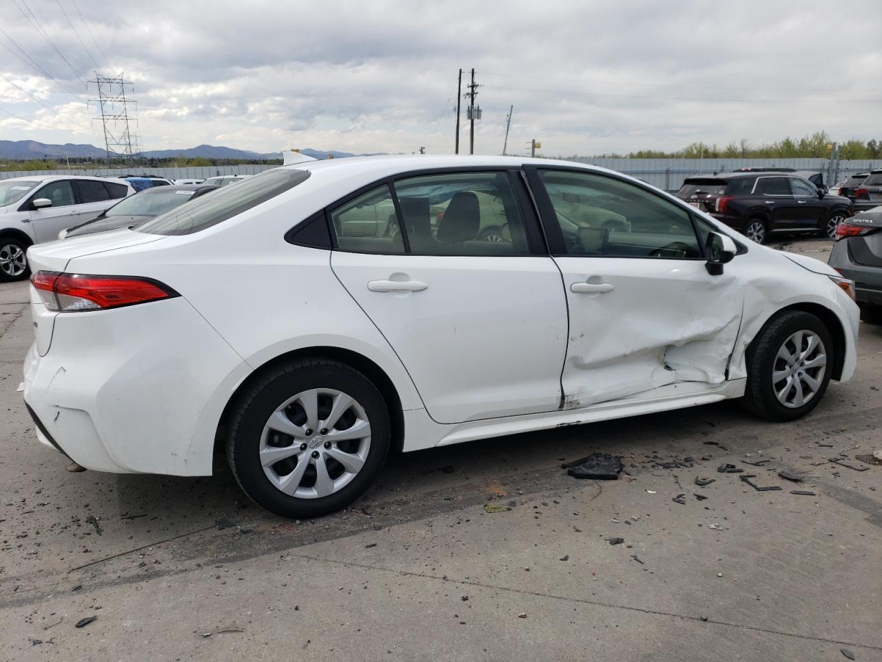 2022 TOYOTA COROLLA LE - Image 3