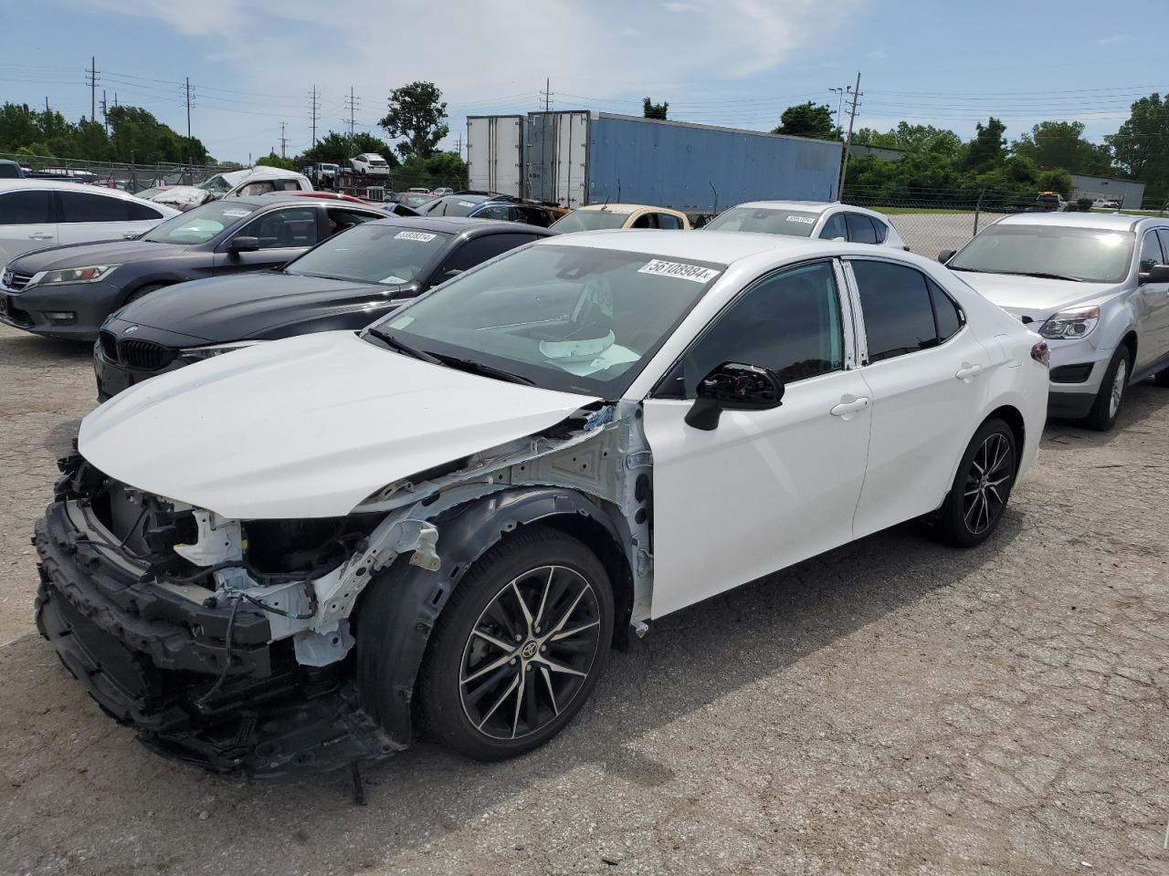 2021 TOYOTA CAMRY SE car image