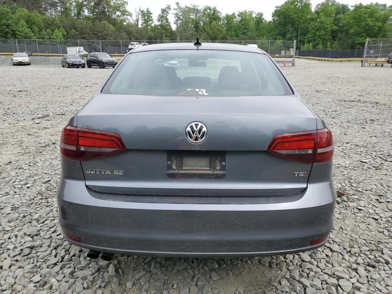 2017 VOLKSWAGEN JETTA SE - Image 6