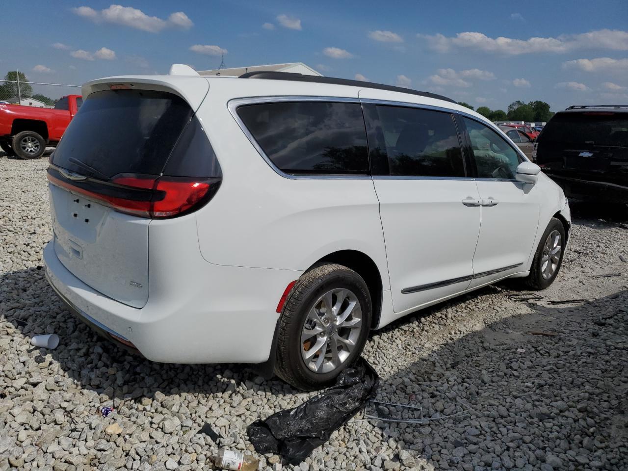 2022 CHRYSLER PACIFICA T - Image 3