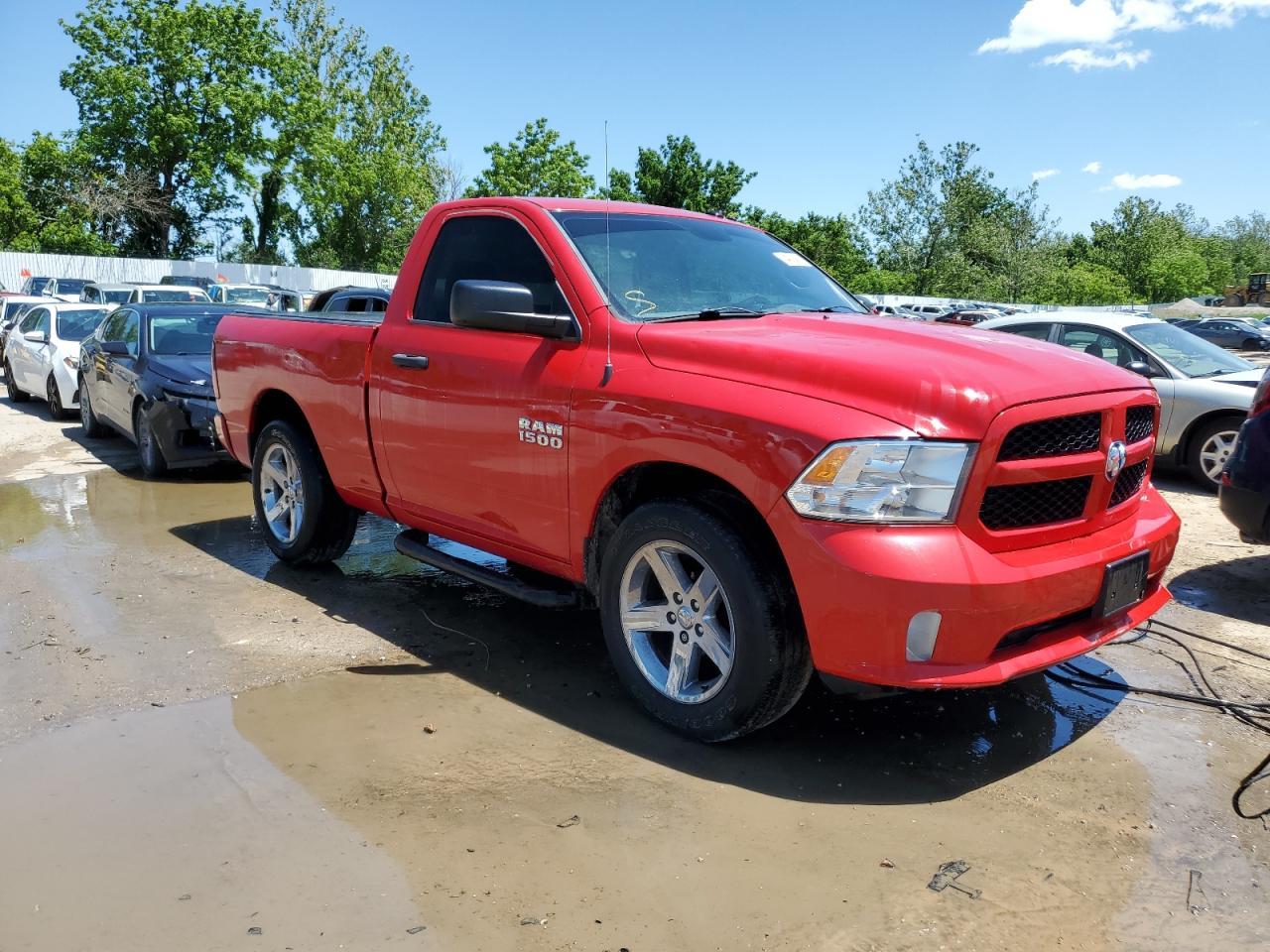 2014 RAM 1500 ST - Image 4