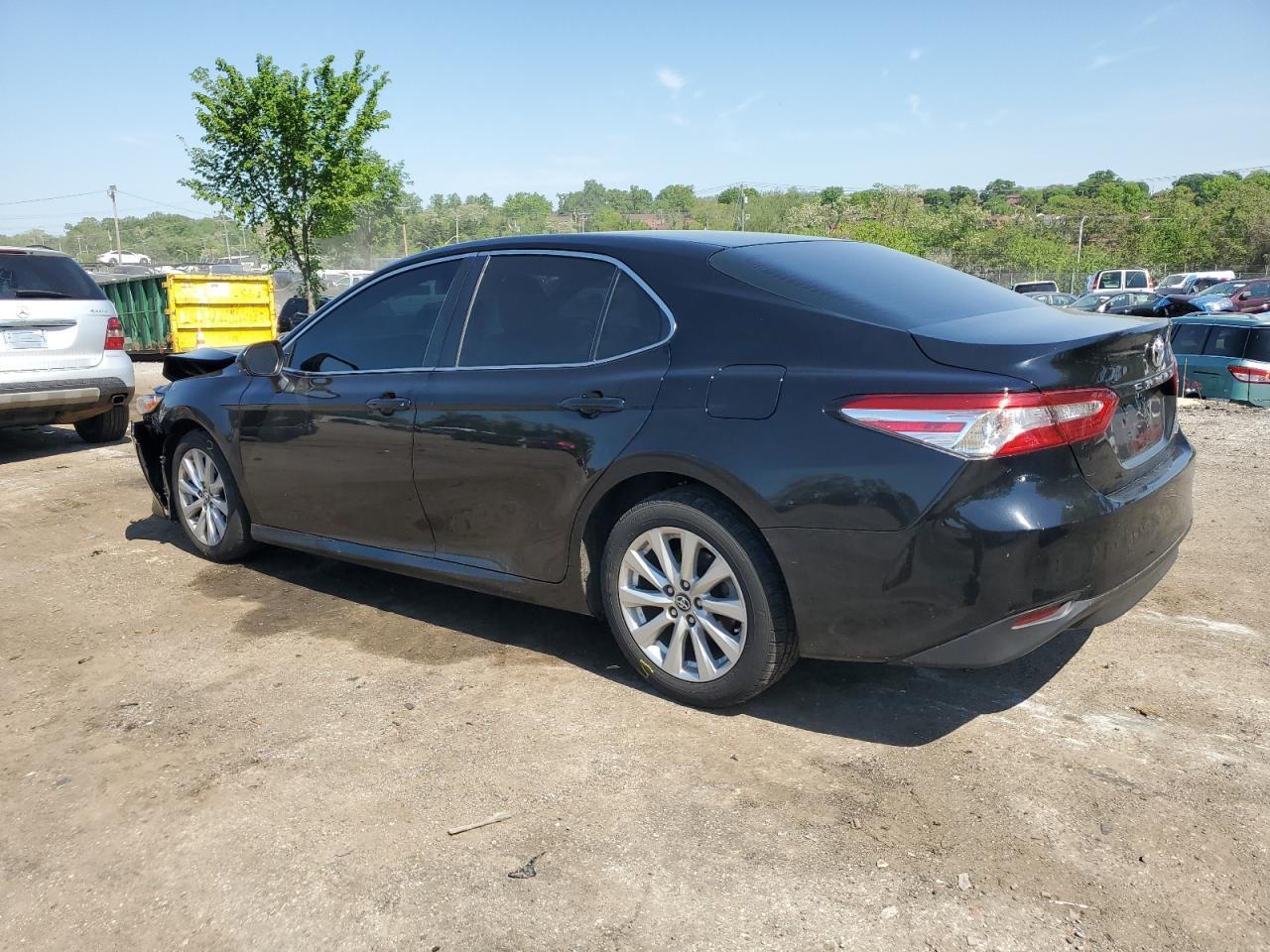 2018 TOYOTA CAMRY L - Фото 2