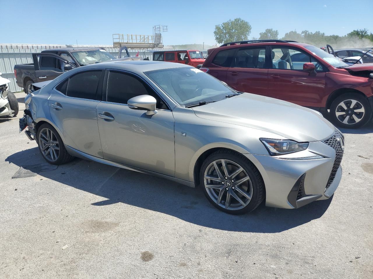2017 LEXUS IS 350 - Image 4