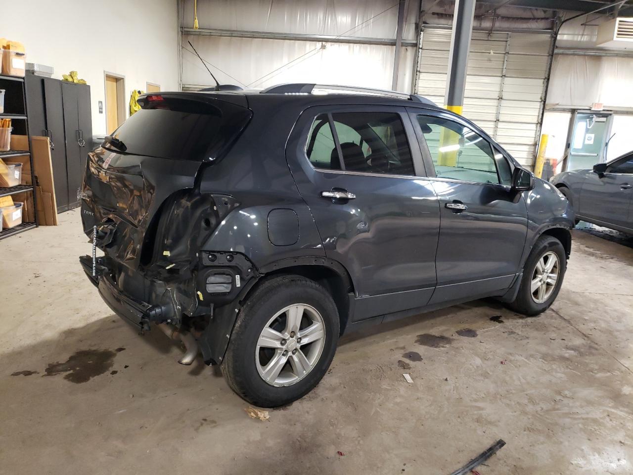 2018 CHEVROLET TRAX 1LT - Image 3