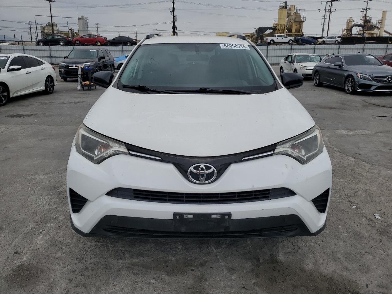 2016 TOYOTA RAV4 LE - Фото 5