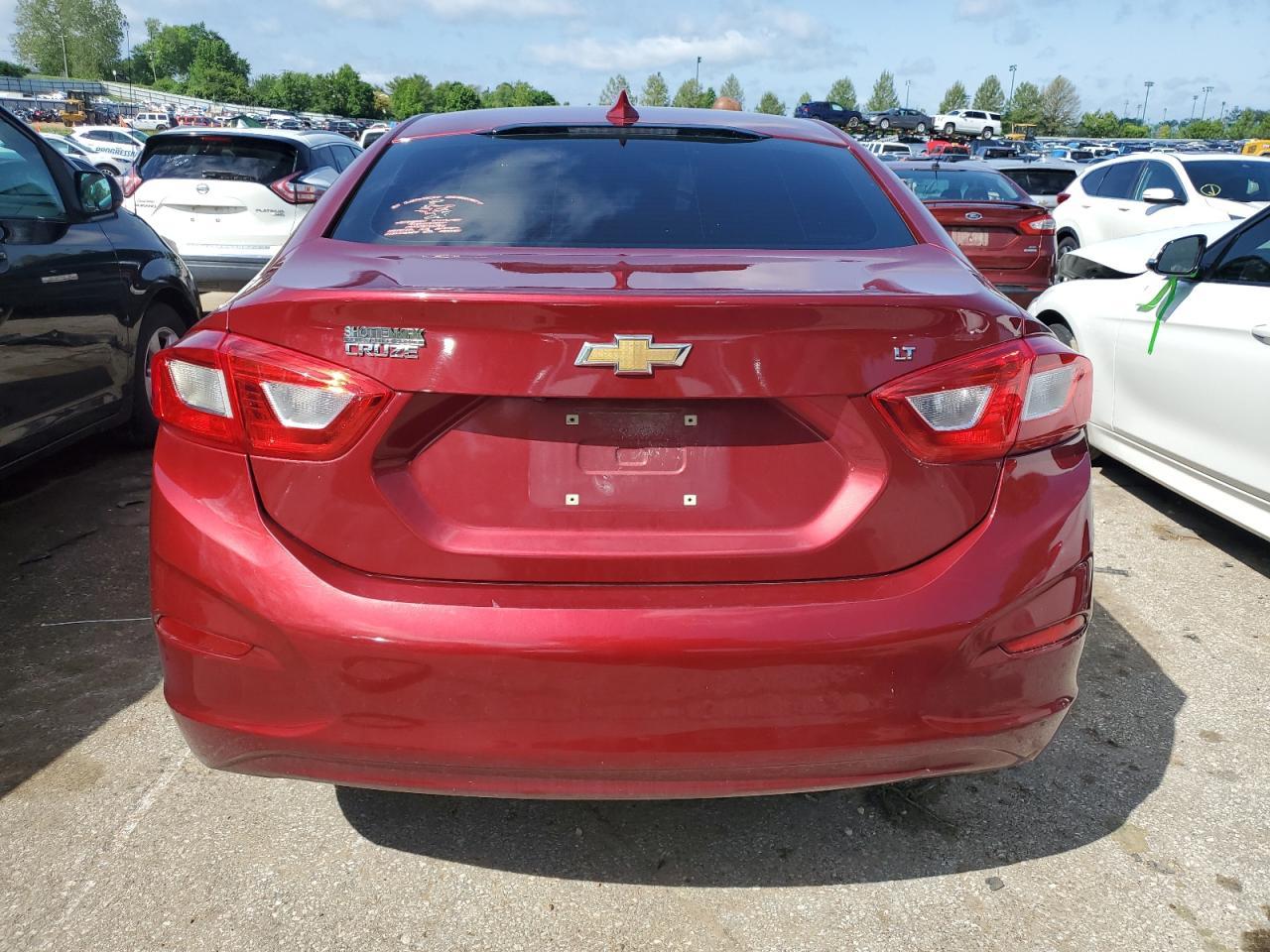 2017 CHEVROLET CRUZE LT - Image 6