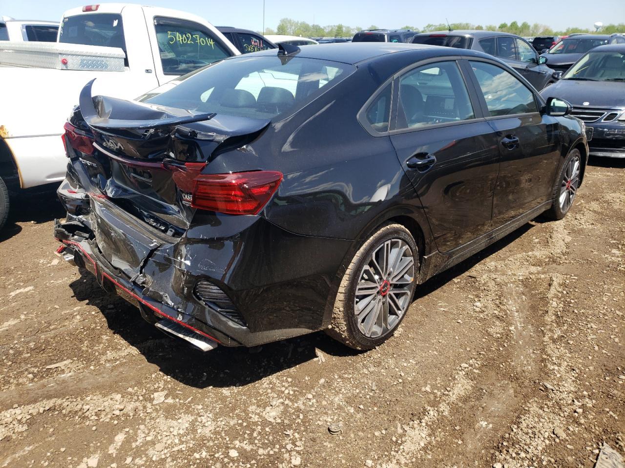 2024 KIA FORTE GT - Фото 3