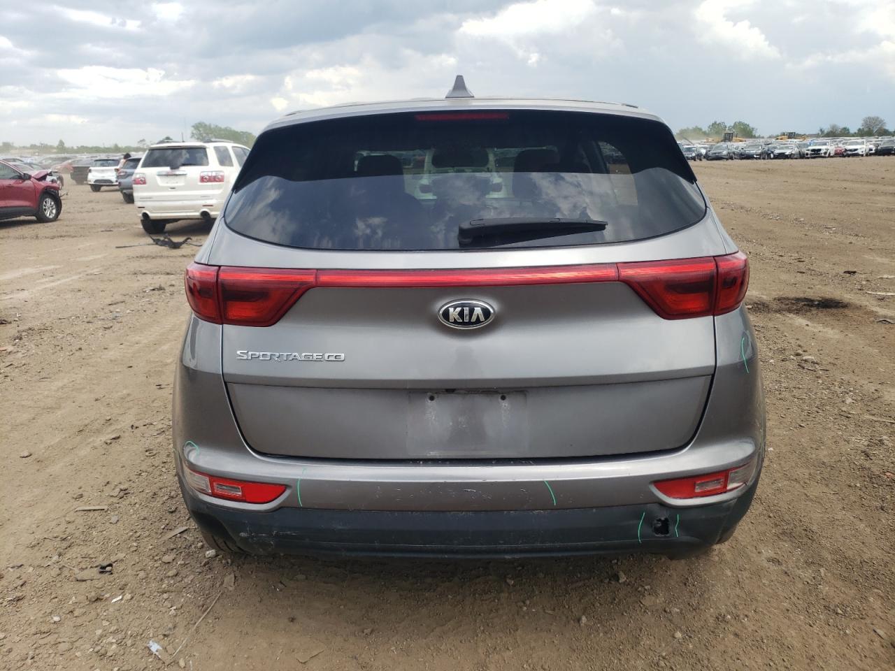 2017 KIA SPORTAGE L - Image 6