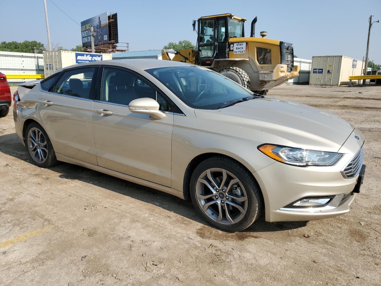 2017 FORD FUSION SE - Фото 4
