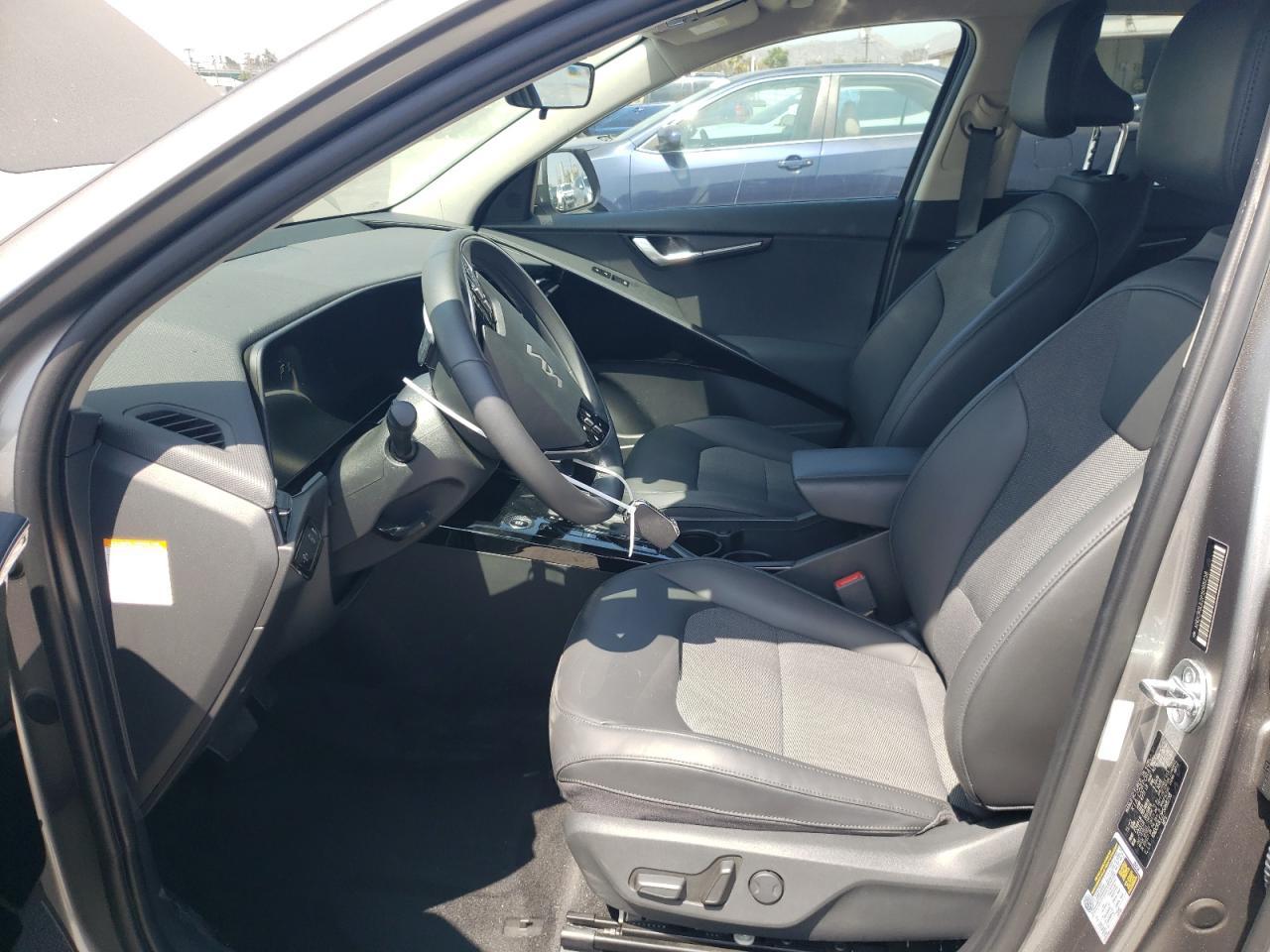 2023 KIA NIRO EX - Image 7