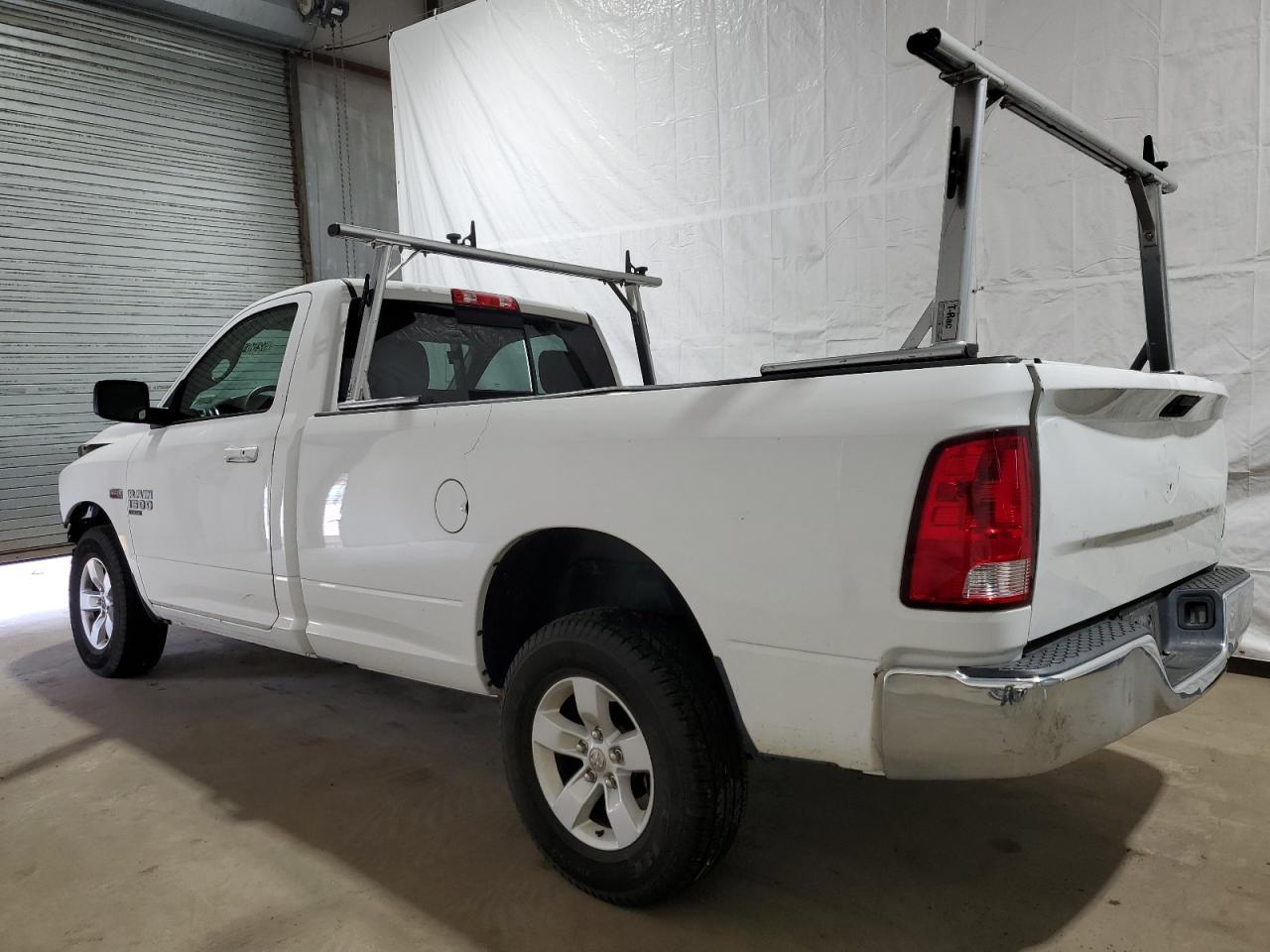 2019 RAM 1500 CLASS - Фото 2