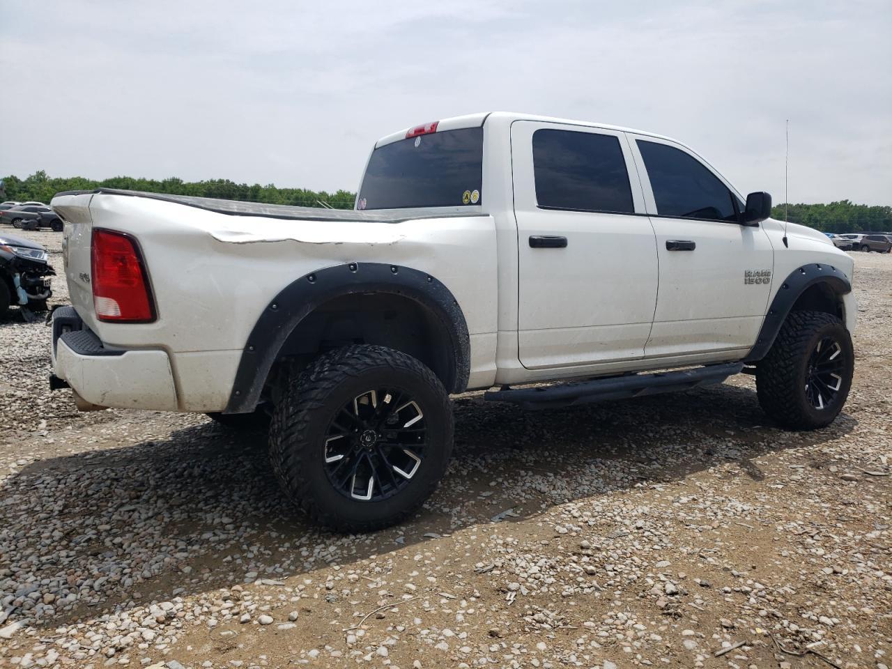 2017 RAM 1500 ST - Image 3