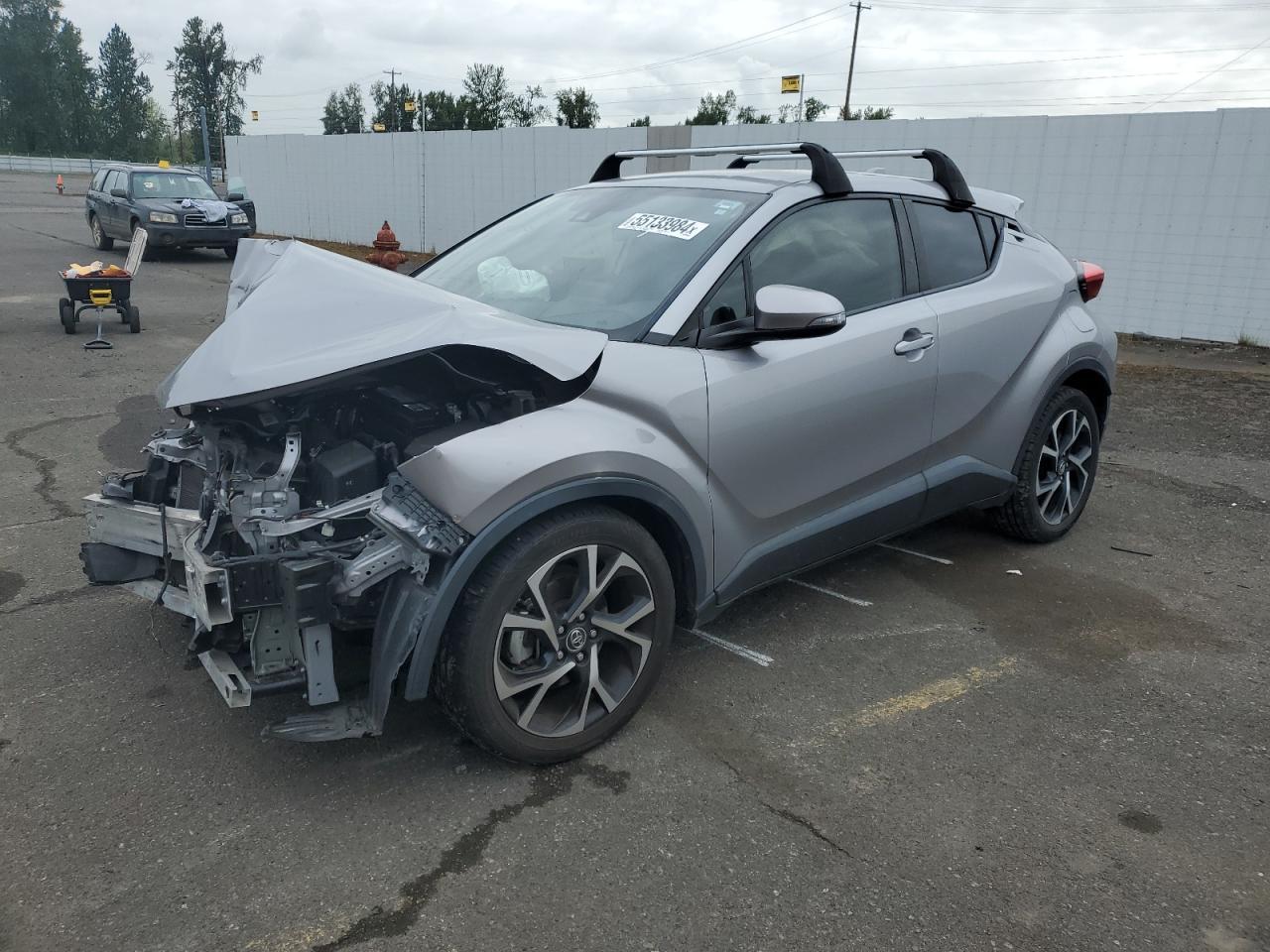 2019 TOYOTA C-HR XLE car image