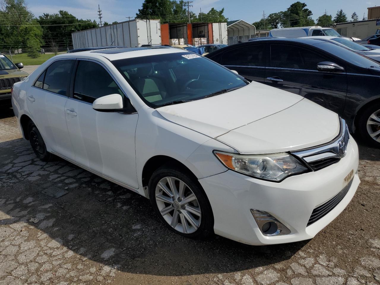 2013 TOYOTA CAMRY L - Image 4