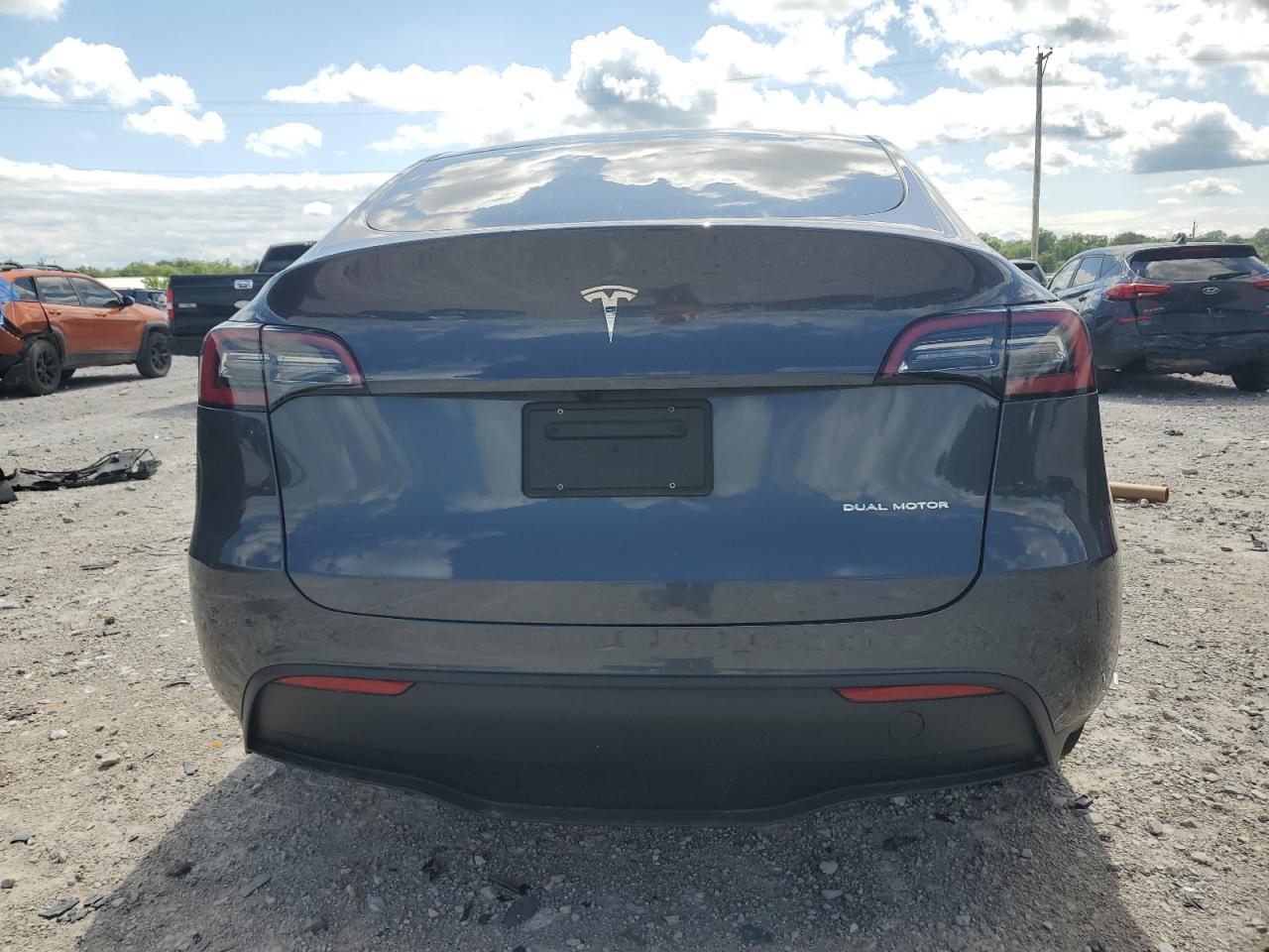 2023 TESLA MODEL Y - Фото 6