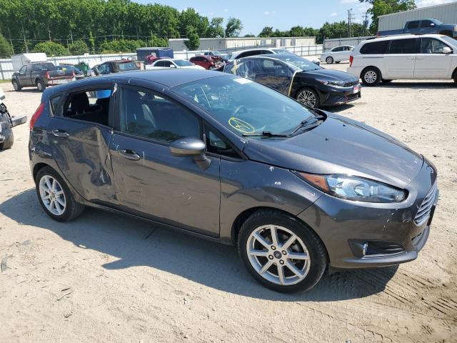 2019 Ford Fiesta Se - Image 4