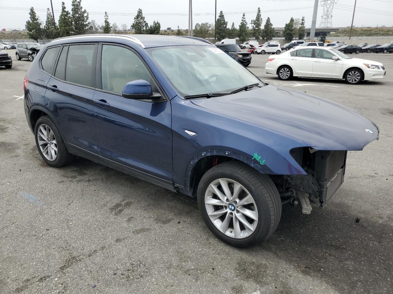 2016 BMW X3 XDRIVE2 - Image 4