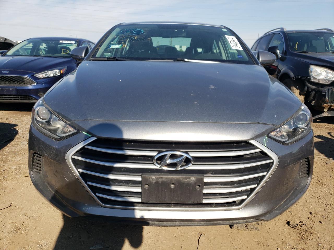 2018 HYUNDAI ELANTRA SE - Фото 5