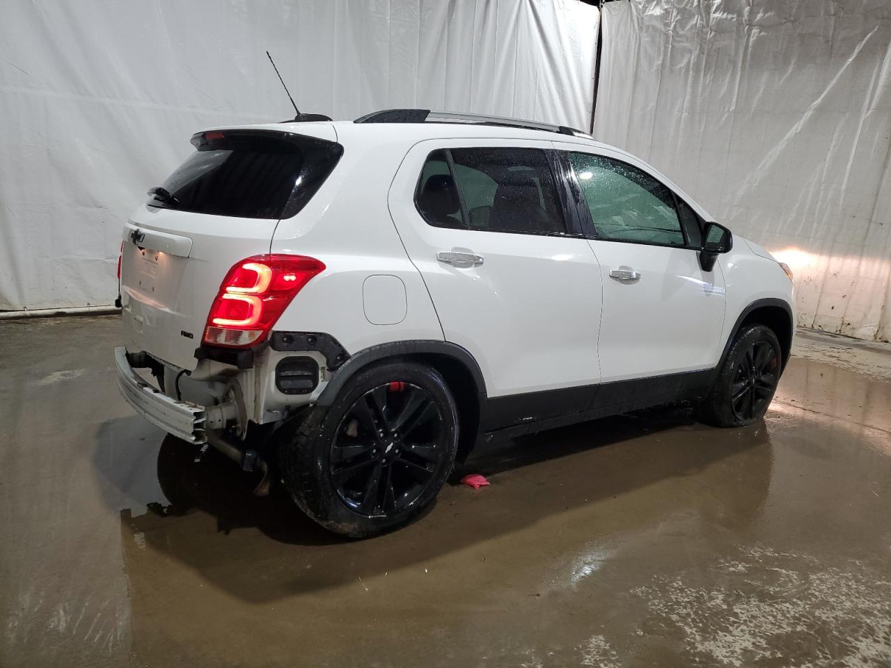 2019 CHEVROLET TRAX 1LT - Фото 3