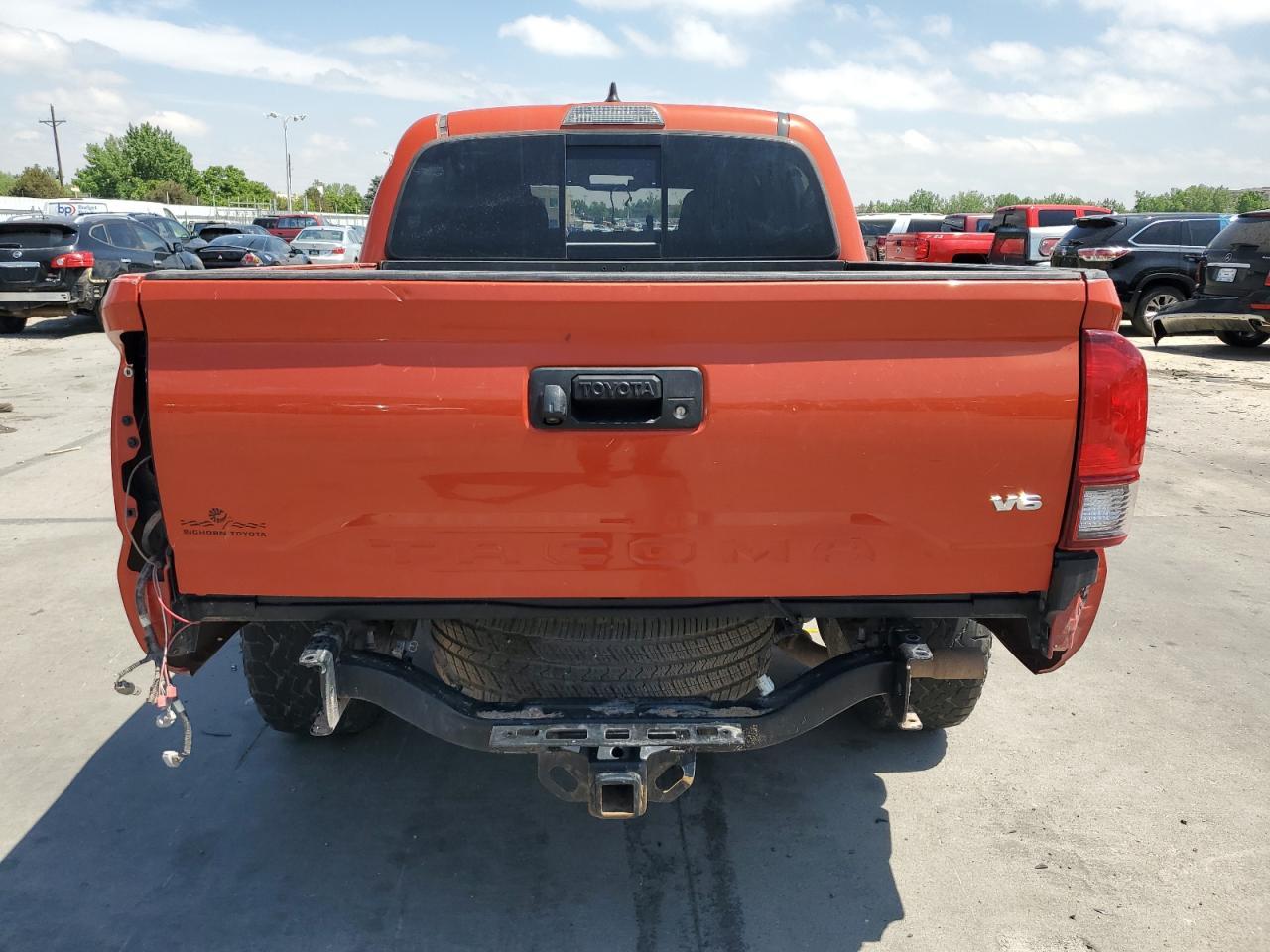 2018 TOYOTA TACOMA DOU - Image 6