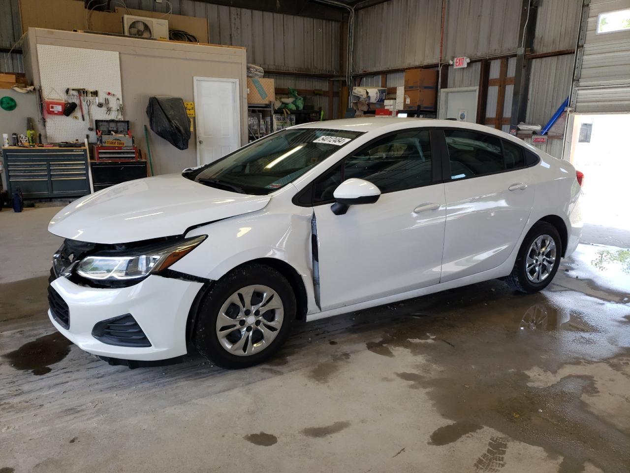 2019 CHEVROLET CRUZE LS car image