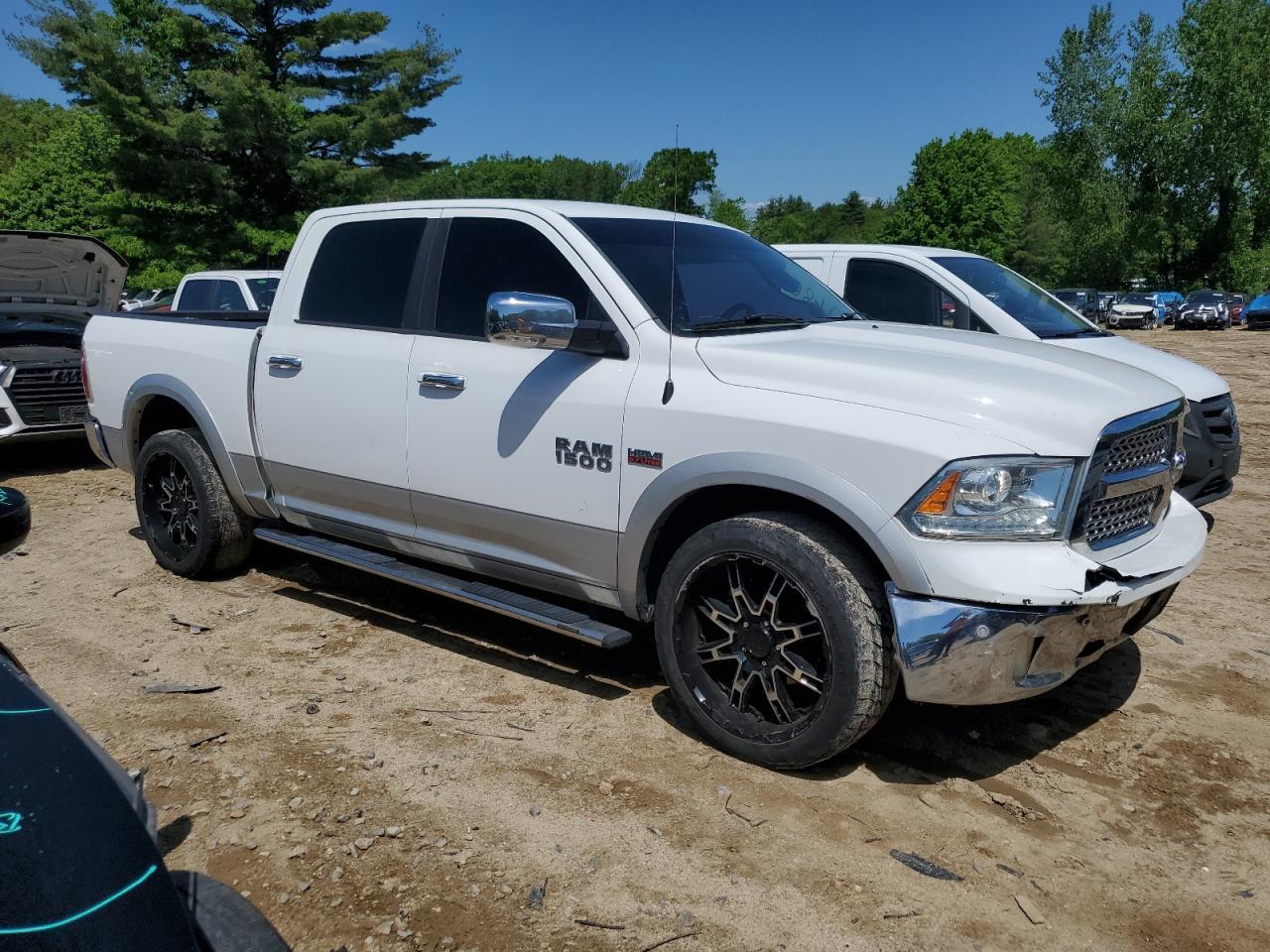 2014 RAM 1500 LARAM - Image 4