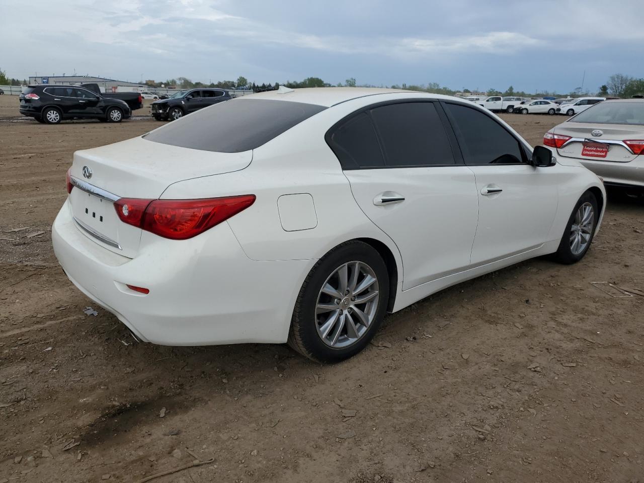 2015 INFINITI Q50 BASE - Image 3