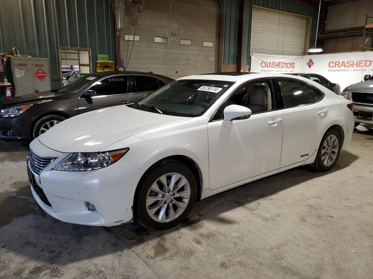 2015 LEXUS ES 300H car image