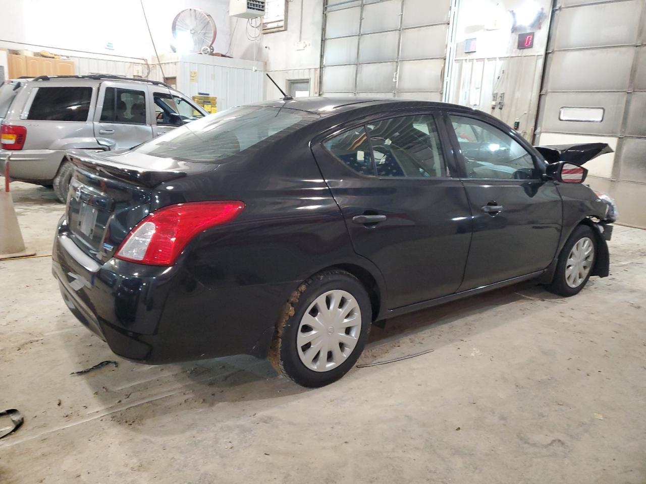 2016 NISSAN VERSA S - Image 3