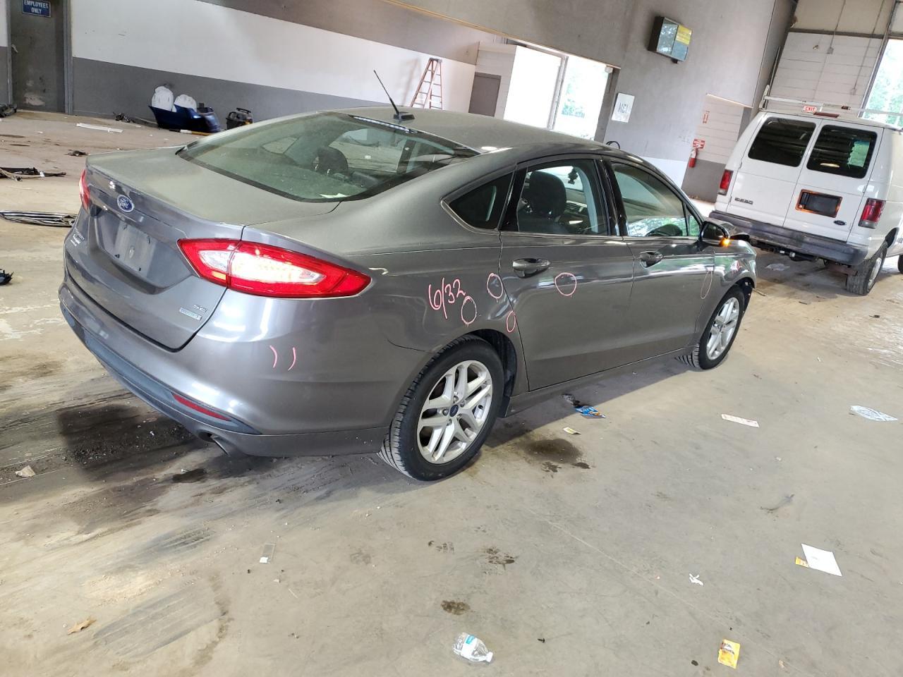2014 FORD FUSION SE - Фото 3