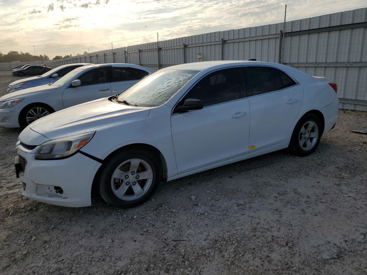 2016 CHEVROLET MALIBU LIM car image